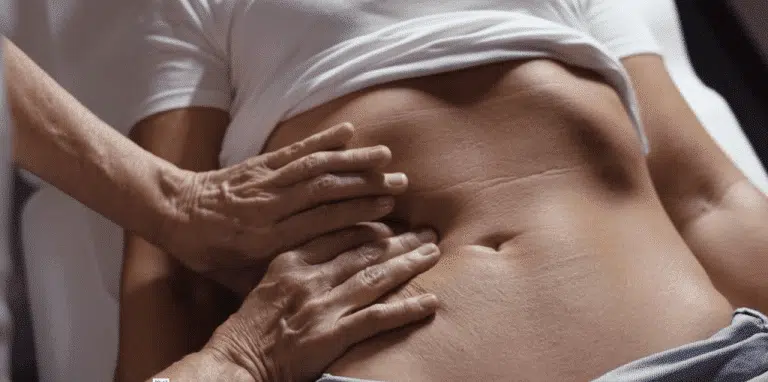 Bauchmassage während der F.X.Mayr-Kur