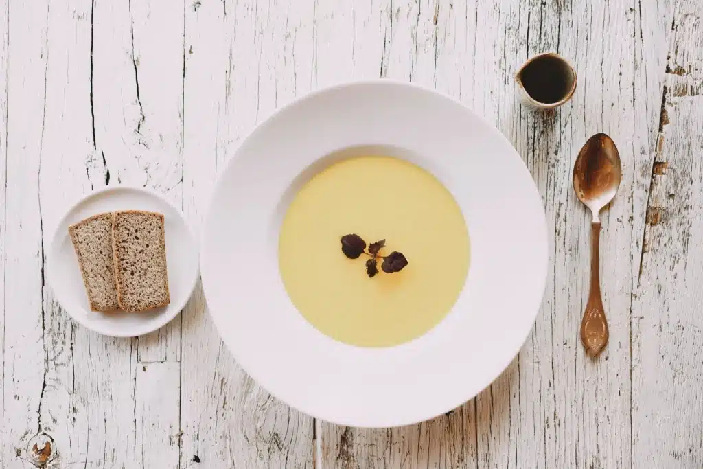 Basensuppe und Kautrainer im BLEIB BERG