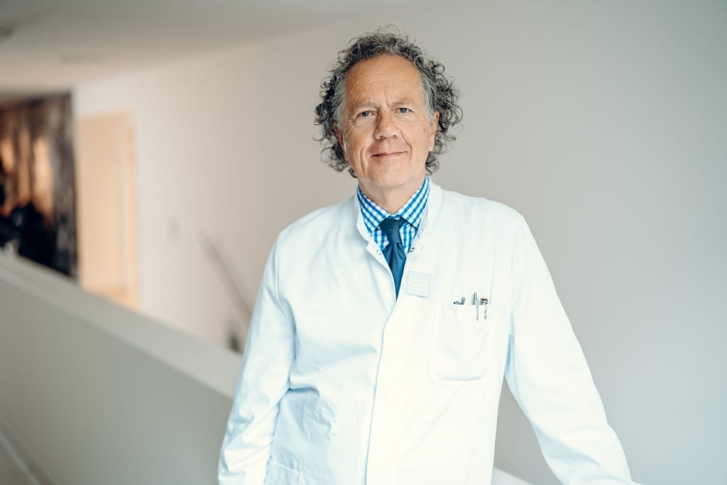 Schlafmediziner Prim. Dr. Bruno Pramsohler im BLEIB BERG