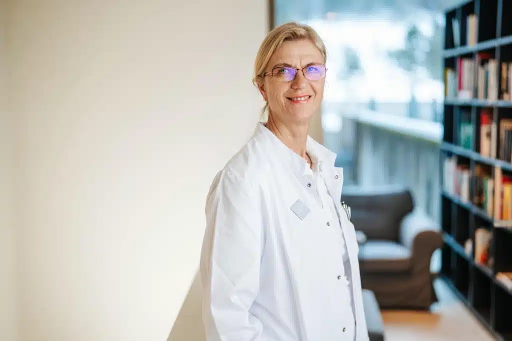 Dr. Violeta Lorenz